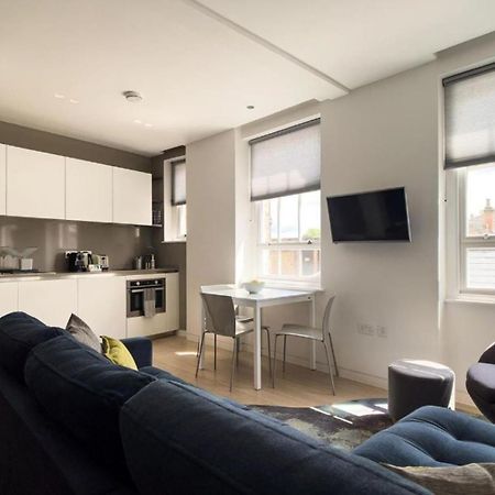Wells Court By Aeria Apartments Londen Buitenkant foto