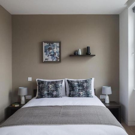 Wells Court By Aeria Apartments Londen Buitenkant foto